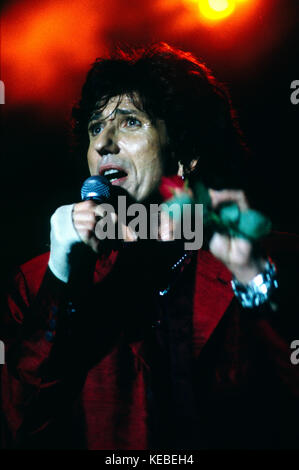 David Coverdale tritt am 17. Oktober 1997 live im Musikzirkus in Hannover auf. Stockfoto