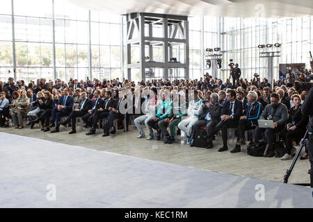 Rom, Italien. 19 Okt, 2017. Meeting Center - La Nuvola in Roma - FIA Formel e-Pressekonferenz für 2018 Rennen in Rom für die Weltmeisterschaft. Rom wird zum ersten Mal in der Stadt Rennen beteiligt werden. Quelle: Riccardo piccioli/alamy leben Nachrichten Stockfoto