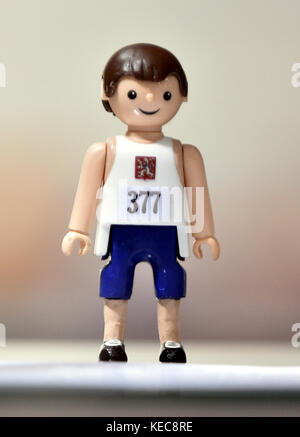 Zlin, Tschechische Republik. Oktober 2017. Die Ausstellung Phenomen Igracek wurde am 20. Oktober 2017 in Zlin, Tschechien, eröffnet. Mehrere Hundert beliebter Spielzeugfiguren sind zu sehen. Quelle: Dalibor Gluck/CTK Photo/Alamy Live News Stockfoto