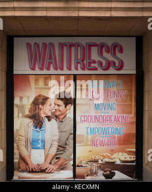 Kellnerin Broadway Theatre marquee NYC Stockfoto