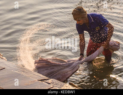 Varnasi. Indiens älteste Stadt. Einige sagen, der ältesten Stadt auf der Erde. Stockfoto