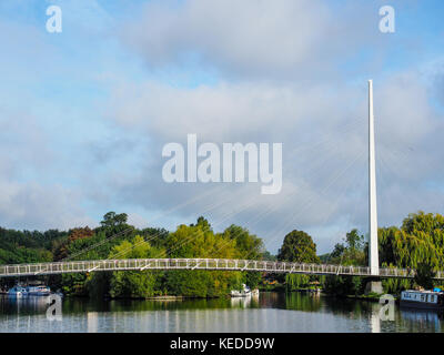 Christchurch Brücke, Fuß- und Radwege Brücke, Christchurch Lake, Caversham, Reading, Berkshire, England Stockfoto