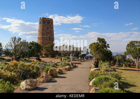 Der Desert View Watchtower befindet sich am Südrand des Grand Canyon Stockfoto