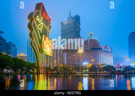 Macao, China - 12. März 2016: Blick auf die Stadt bei Nacht Macau in Macau, China Stockfoto