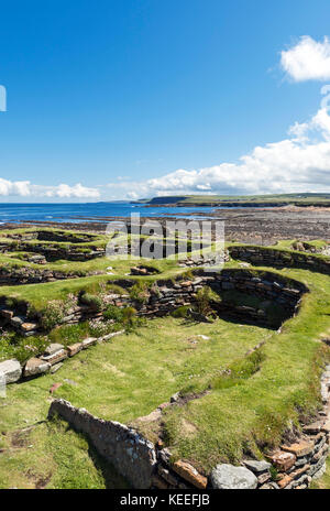 Reste von einem Wikinger-Siedlung um 1000 n. Chr. Brough of Birsay, Festland, Orkney, Schottland, UK Stockfoto