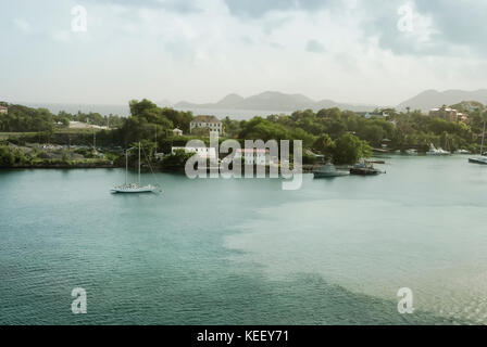 Panoramablick auf die Küste Blick auf Saint Lucia, östliche Karibik Stockfoto