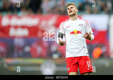 Leipziger timo Werner reagiert während der deutschen Bundesliga Fußballspiel zwischen rb Leipzig und vfb stuttgart in der Red Bull Arena in Leipzig, Deutschland, 21. Oktober 2017. (Embargo Bedingungen - Achtung: Aufgrund der Akkreditierung Richtlinien, der DFL nur die Veröffentlichung und Verwertung von bis zu 15 Bildern pro Spiel im Internet und in online Medien während der Match erlaubt.) Foto: Jan woitas/dpa-zentralbild/dpa Stockfoto