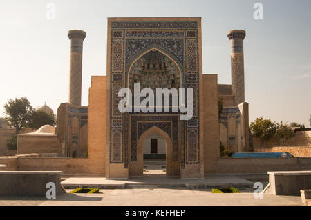 Der Komplex der Gur-Emir der Herrscher über Asien, Emir Timur in Samarkand, Usbekistan. antike Architektur in Zentralasien Stockfoto