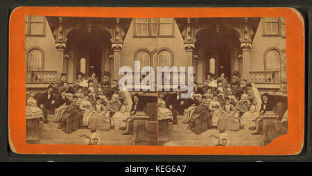 Roup von Menschen an en. Tuttle's Residence, Des Moines, Iowa, von Robert N. Dennis Sammlung von stereoskopische Ansichten Stockfoto