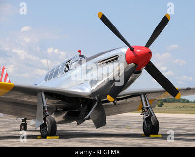 Legendäre amerikanische Jagdflugzeug aus dem Zweiten Weltkrieg P-51 Mustang Stockfoto