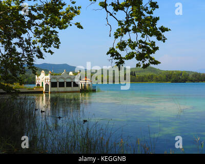 Landschaft der See von Banyoles in Girona, Spanien Stockfoto