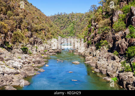 South Esk River oberhalb der ersten Becken in Cataract Gorge - launceston, Tasmanien, Australien Stockfoto