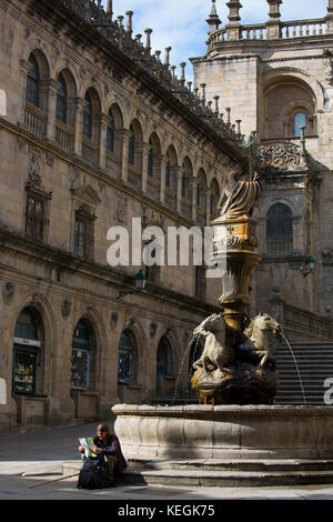 Als Pilger auf der Wallfahrt von St. James Dos Cavalos Pferd Brunnen Praza das Praterias, Santiago de Compostela, Galicien, Spanien Stockfoto