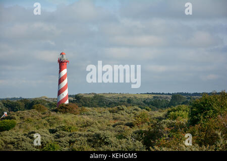 Die 53 Meter hohe Leuchtturm westerlichttoren in Nieuw haamstede in den Niederlanden auf Zeeland Stockfoto