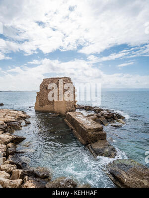 ISrael Akko (Acre) - Oktober 9, 2017: Bleibt der Pisaner (Crusader) Hafen Stockfoto