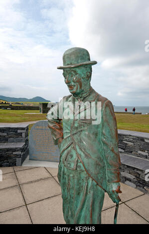 Statue von Charlie Chaplin (1889 1977) an der Küste in Waterville, County Kerry, Irland Stockfoto