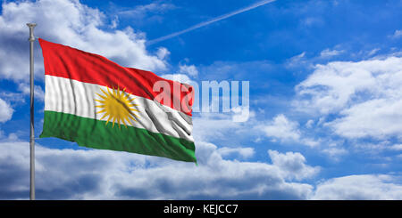 Die kurdische Flagge winkt stolz unter einem blauen Himmel mit vielen weißen Wolken. 3D-Abbildung Stockfoto