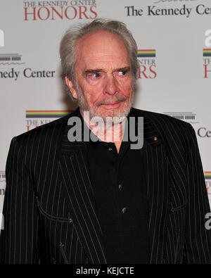 Merle Haggard, einer der Preisträger 2010 Kennedy Center, kommt mit