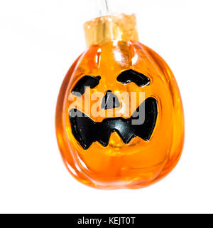 Eine Makroaufnahme eines Kürbis geformte fairy Licht. Stockfoto