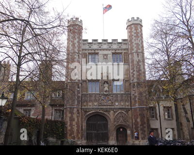 Universität Cambridge, Cambridge, UK. 21. Oktober, 2017. Grad Zeremonie tag an der Universität Cambridge, Cambridge, UK Credit: Nastja m/alamy leben Nachrichten Stockfoto