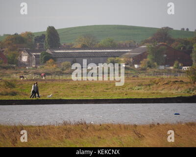 Sheerness, Kent, Großbritannien. 22 Okt, 2017. UK Wetter: sonnig, aber immer noch ziemlich windigen Morgen in Sheerness. Credit: James Bell/Alamy leben Nachrichten Stockfoto