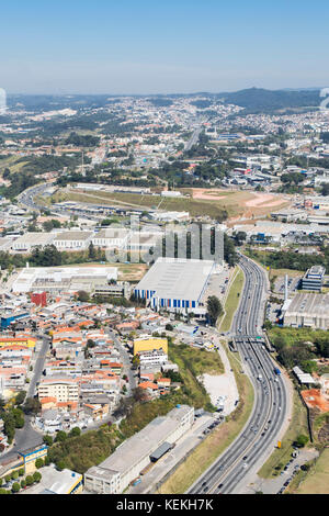 Luftaufnahme der Raposo Tavares Autobahn, sao paulo Metropolregion - brasilien Stockfoto