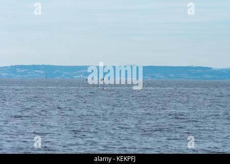Wunderbare Sommer Meer und Himmel im Süden Englands Coat Stockfoto