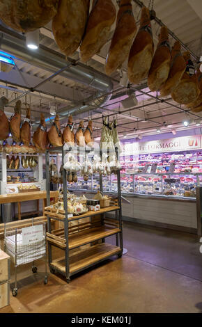 Eataly Food Stores in Mailand, Via 25 Aprile, Italien Stockfoto