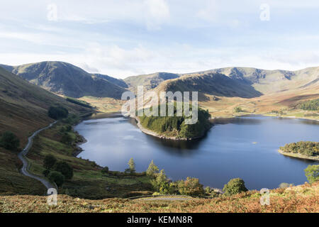 Blick über haweswater zu harter fiel, den Nan bield Pass, mardale kranke Bell und High Street in mardale im Eden Valley im Lake District Stockfoto