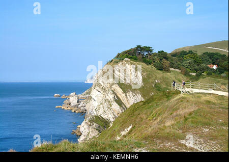 Aussichtspunkt auf der Klippe von Ballard auf dem Küstenweg, Swanage, Dorset, England Stockfoto