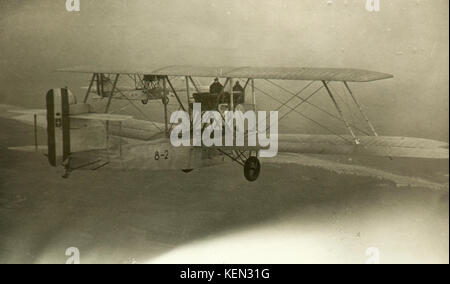 Ausbildung von drei Bomber überfliegen Isola Bella, Lago Maggiore (Italien - 1930) Stockfoto