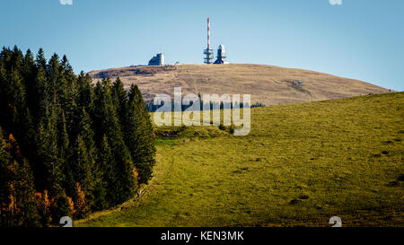 Der Feldberg im Schwarzwald an einem goldenen Oktobertag. Stockfoto