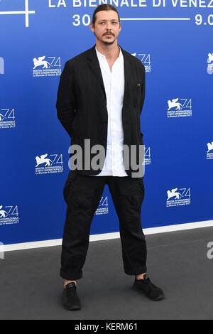 Daniel McCabe besucht das Fotoshooting für Diese ist der Kongo während des 74. Filmfestival in Venedig Venedig, Italien. 1. September 2017 © Paul Treadway Stockfoto