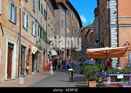 Zentrum der Altstadt von Urbino, Marken, Italien Stockfoto