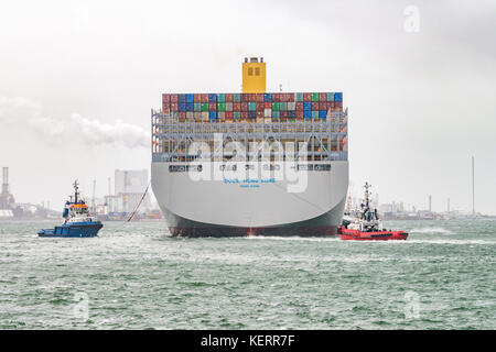 Rotterdam, Niederlande - 14. September 2017: Das größte Containerschiff der Welt, der oocl, Hongkong, kommt im Hafen von Rotterdam während Stockfoto