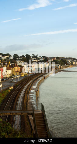 Dawlish direkt am Meer mit der Bahn Stockfoto