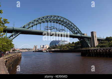 Die tyne Bridge in Newcastle-upon-Tyne, England. Die Brücke den Fluss Tyne zwischen Newcastle und Gateshead kreuzt. Stockfoto