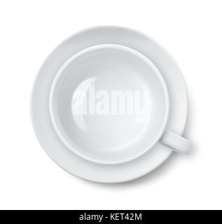 Blick von oben auf die leere Kaffeetasse und Untertasse isoliert auf weißem Stockfoto