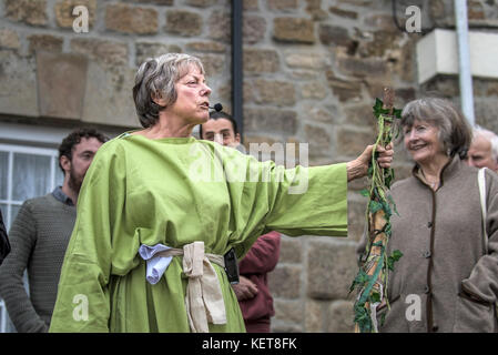Die Ordinalia - Cornish Mysterienspiele durchgeführt während der penryn Kemeneth zwei Tage Heritage Festival im Penryn Cornwall. Stockfoto