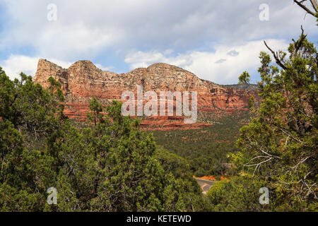 Sedona Verde Valley Red Rock National Monument von Arizona aus gesehen State Highway 179 Stockfoto