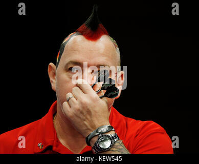 Düsseldorf, Deutschland. Oktober 2017. World Series of Darts, Deutsche Meister am 21. 10. 2017 in der Castello - Arena in Düsseldorf Finale Peter WRIGHT (Snake Bite ) (SCO) Foto: Norbert Schmidt, Düsseldorf Quelle: norbert schmidt/Alamy Live News Stockfoto