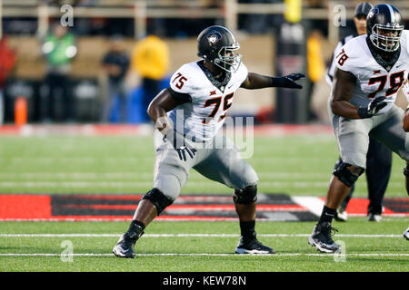 Lubbock, Texas, USA. 30 Sep, 2017. Oklahoma State Cowboys Offensive Lineman Marcus Keyes (75) Während des Spiels an der Jones AT&T Stadium in Lubbock, Texas. Tom Sooter/CSM/Alamy leben Nachrichten Stockfoto