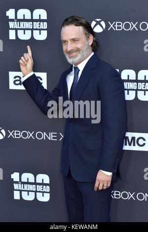 Andrew Lincoln nimmt am 22. Oktober 2017 in Los Angeles, Kalifornien, an der Premiere der 8. Staffel von AMC und der 100. Episode im Greek Theatre Teil. | Verwendung weltweit Stockfoto