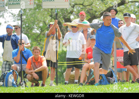 Paul Ulibarri ist eine US-amerikanische professionelle Scheibe Golfspieler von Mesa, Arizona, USA. Er spielt professionell seit 2005 Stockfoto