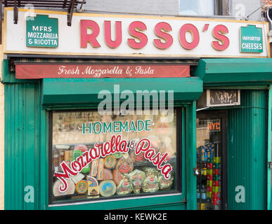 Russo's Mozzarella und Pasta Shop NYC Stockfoto