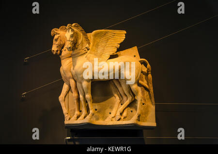 Etruskische Geflügelte Pferde Archäologisches Nationalmuseum von Tarquinia, Viterbo, Latium, Italien. Stockfoto