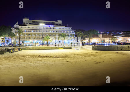 Cascais, Portugal - ca. Oktober 2016: die promenade von Cascais bei Nacht, Cascais, Portugal Stockfoto