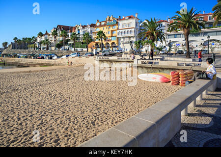 Cascais, Portugal - ca. Oktober 2016: die Promenade der Stadt Cascais Cascais, Portugal Stockfoto