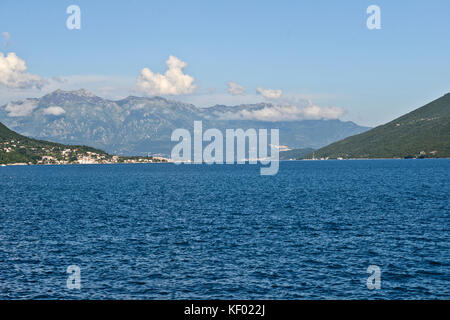 Die Bucht von Kotor, Herceg Novi, Montenegro Stockfoto