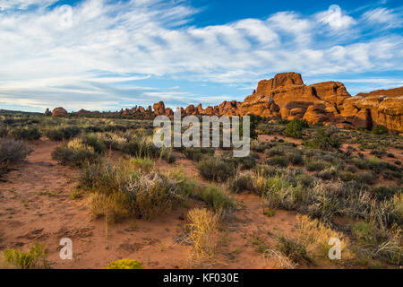 Feuerofen ein Labyrinth wie Passage, Arches National Park, Utah, USA Stockfoto